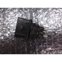 Датчик уровня в бачок омывателя Volkswagen Touareg 7L6 2007 7M0919376
