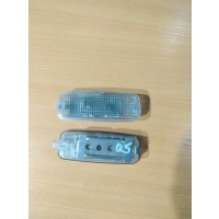 Плафон салонный Audi Q5 8R 2009 4E0947105C, 4E0947105