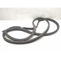 уплотнитель двери передней правой Mercedes-Benz E-Класс W211/S211 2005 A2117200278