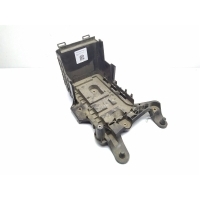 полка аккумулятора Volkswagen Passat B6 2006 1K0915333,1K0915335C