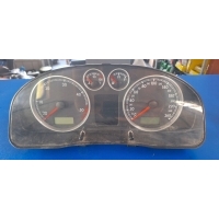 Volkswagen passat b5.5 2001 спидометр / щиток приборов 3b0920845a