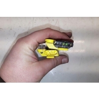 Передний правая датчик удара opel zafira b a05 24460761 1.91l дизель