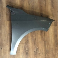 Крыло переднее правое Renault Megane 3 KZ0G, KZ0U, KZ1B, DZ, DZ0G, DZ1E, DZ0K, DZ0U, DZ03, DZ1H, DZ00, DZ0D; DZ1F; DZ1G, DZ16, KZ00; KZ12, KZ0D; KZ1G; KZ09, KZ16, BZ00; BZ12, BZ0D, BZ0U, BZ16, DZ1F; D