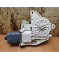 Стеклоподъемник задней правой двери (моторчик) Mercedes C-Class W204 2010 A2048200642