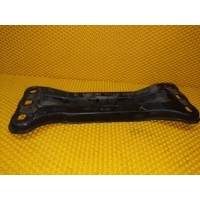 Кронштейн КПП Mercedes C-Class W204 2010 A2042421601