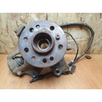 Кулак задний правый Mercedes GL500 X164 2007 A1643500808, A1643501408