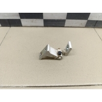 Петля двери VW Jetta 2011> 8K0831402H