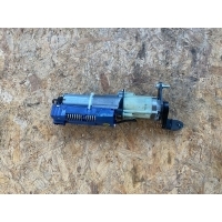 Моторчик (насос) подъема крышки багажника (3-5 двери) Audi Q7 4L 2009 4L0827852D