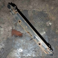 Передняя панель крепления облицовки (телевизор) Volkswagen Transporter T4 1999 7D0121207