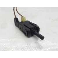 Концевик Mercedes C-Class W204 2009 0015458714