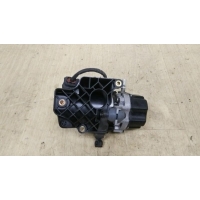 Насос вакуумный MERCEDES-BENZ EQC N293 05/2019 - 07/2023 2021 A0004302200