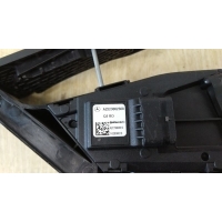 Педаль газа MERCEDES-BENZ C-CLASS W205 2017 A2223002300