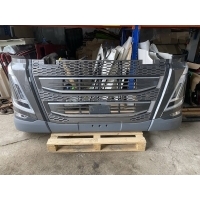 Бампер в сборе (ноускат) Volvo FH5 84210166,24056514,24056515