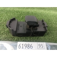 Кнопка стеклоподъемника Toyota Altezza GXE10 2000 84030-53010-C0