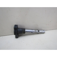 Катушка зажигания VW Passat (B5+) 2000-2005 06A905115D