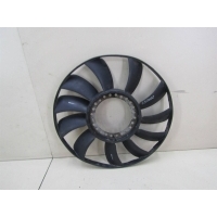 Крыльчатка VW Passat (B5+) 2000-2005 058121301B