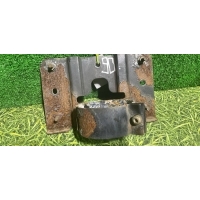 КРОНШТЕЙН Renault T-Series 2014 7422008140