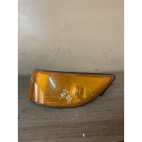 Поворотник левый желтый LANCER 88-92 Toyota MB541765 MB541765