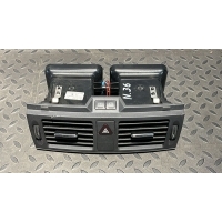 Дефлектор воздушный Mercedes C/W204 2006-2015 A2048307454