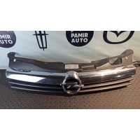 Решетка радиатора Opel Astra/H 2004-2014 13142523, 13142522