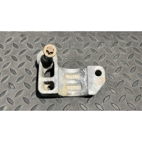 Кронштейн крепления стабилизатора передний Mercedes E/W211 2002-2009 A2113231226