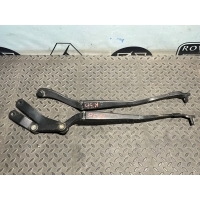 Поводок стеклоочистителя Mercedes C/W204 2006-2015 A2048200044, A2048201544