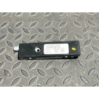 Усилитель антенны Mercedes C/W204 2006-2015 A2048205589