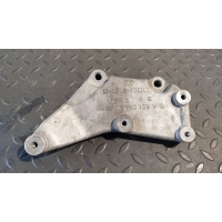 Кронштейн впускного коллектора Mercedes C/W204 2006-2015 A6510940039