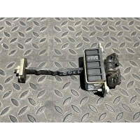 Ограничитель двери передний Mercedes C/W203 2000-2008 A2038206326, id74765