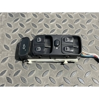 Блок управления стеклоподъемниками Mercedes C/W203 2000-2008 A2038200110, A2038210679, id75097