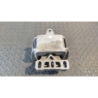 Опора двигателя Volkswagen Golf/4 1997-2006 1J0199555AK