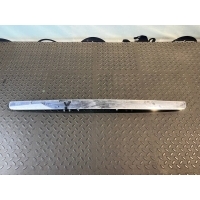 Накладка двери багажника Mercedes M/W164 2005-2011 A1647400893