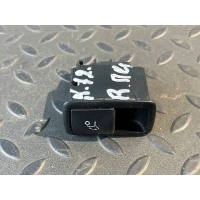 Кнопка открывания багажника Mercedes M/W164 2005-2011 A2518706310