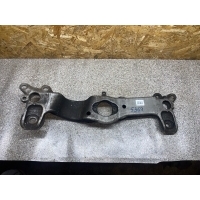 Балка под КПП AUDI A4 B6 2002 8e0399263af