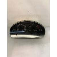 Space star 98-02 1.8 gdi спидометр часы mr270287