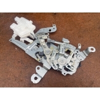 Замок двери задней левой Mazda 5 1 2005