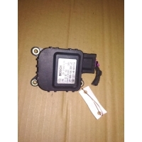 Моторчик заслонки печки Audi A6 (C5) 1997-2001 2002 4B1820511K
