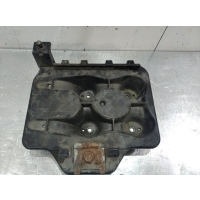 Полка аккумулятора Volkswagen Golf 4 1997-2006 1997 1J0804373A