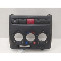 Кнопка аварийной сигнализации Peugeot Boxer (2002-2006) 2003 7353387550