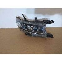 Фара передняя правая Toyota Land Cruiser Prado 150 2018 8114560N20,8118560M80