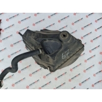 Корпус воздушного фильтра Audi Q5 2011 4F0133835E