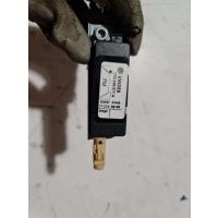 Усилитель антенны Volkswagen Touran 2005 1T0035577Q