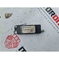 Усилитель антенны Volkswagen Passat 2008 3C9035552A