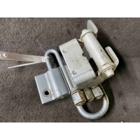 Петля двери Audi A8D2 (4D 1997-2002) 2001 4D0 833 411 C