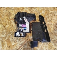 Блок предохранителей Volvo XC90 2019 31450530