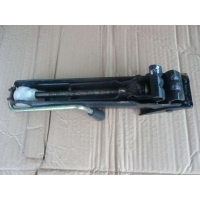 Домкрат Seat Ibiza 1999 6K0011031B