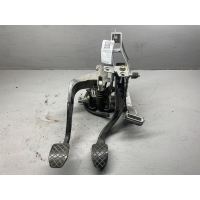 Узел педальный (блок педалей) Audi A6 C5 (S6,RS6) 1999 8D1721117E