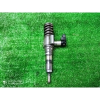 форсунка дизельная Audi A6 (C6,4F) (2005-2011) 03G130073S
