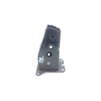 Кронштейн подрамника Mazda CX-5 KE 2011 KDY03488X, KDY0-34-88X