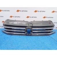 Решетка радиатора Volkswagen Polo Sed 6RU853653B